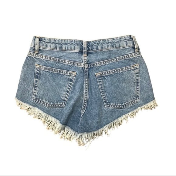 TOPSHOP Kiri Frayed Denim Shorts With Flaw** Size 4 - Picture 3 of 6